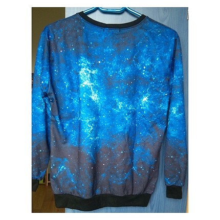 Asos Galaksi desenli sweatshirt