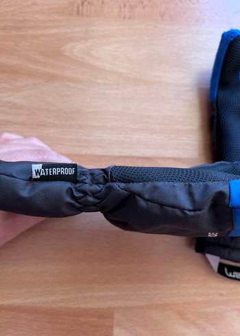 Mavi Erkek Çocuk Eldiveni - Görsel 4