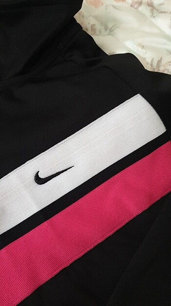 l Beden Sweat