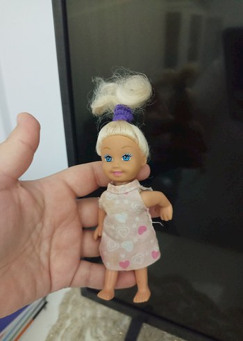 Saç Bandlı Pembe Elbiseli Bebek