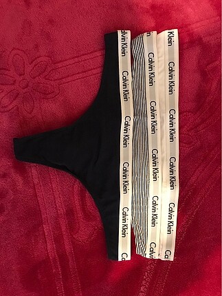 CALVIN KLEIN 3?LÜ TANGA TAKIM