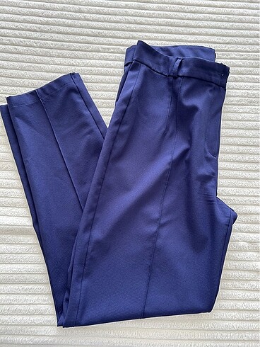 42 Beden Lacivert Kumaş Pantalon