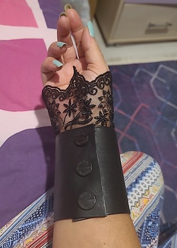 Diğer Deri ve Dantelli Siyah Gotik Kadın Bileklik