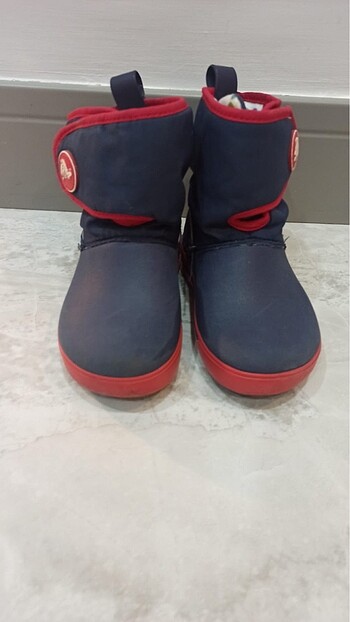 Crocs çizme bot