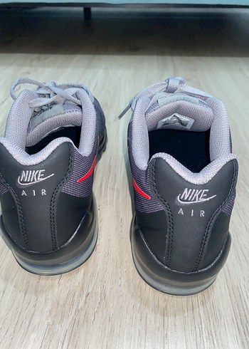 Nike Gri Spor Ayakkabı - Görsel 3