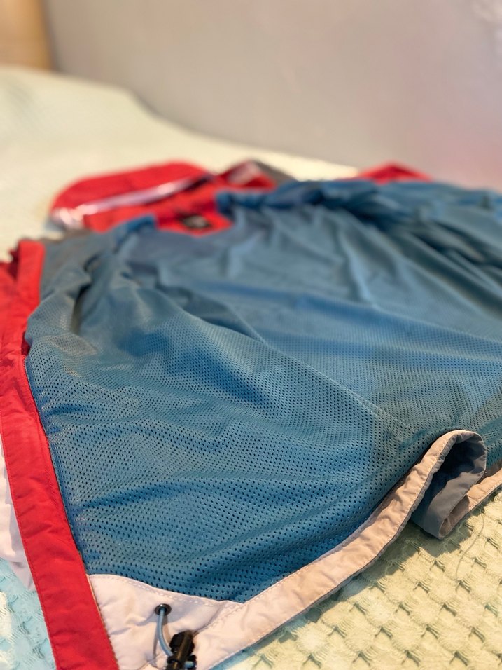 Erkek Kırmızı Gri Kapüşonlu Fermuarlı Mont - Görsel 4