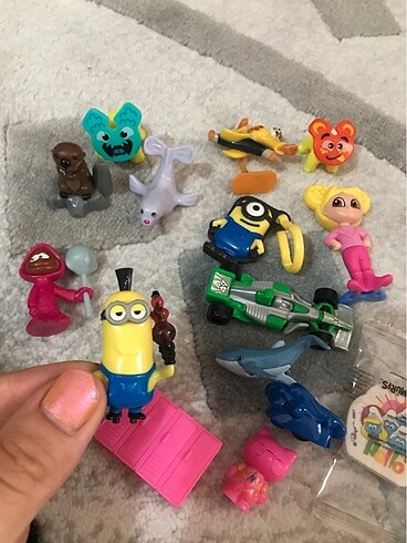 Kinder oyuncaklar