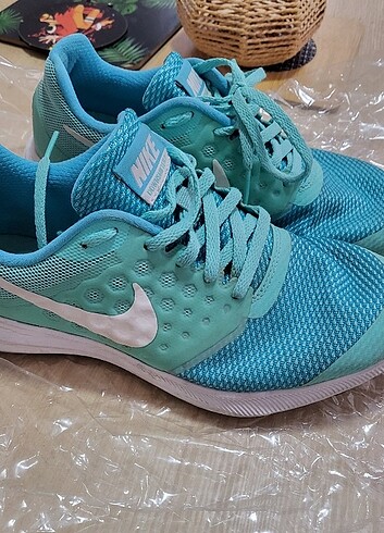 Nike spor ayakkabı