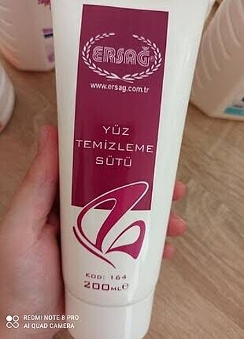 YÜZ TEMİZLEME SÜTÜ 200 ml