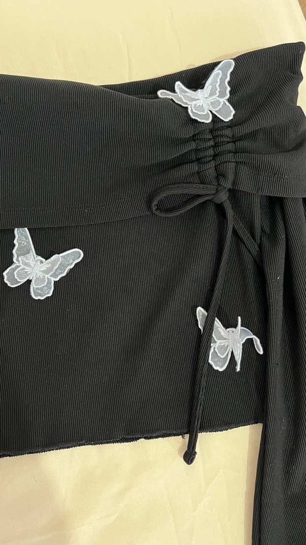 Siyah Nakışlı Uzun Kollu Straplez Bluz - Görsel 2