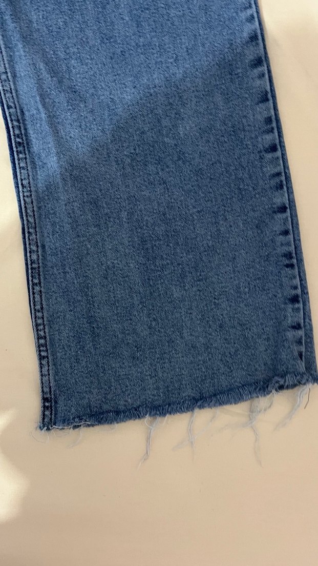 Kadın Mavi Midi Kot Pantolon - Rahat Kesim - Görsel 3