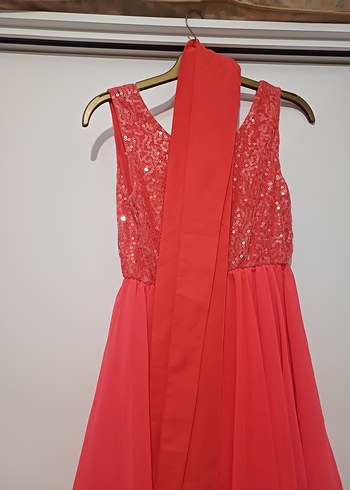 İşlemeli Kolsuz Elbise - Görsel 4