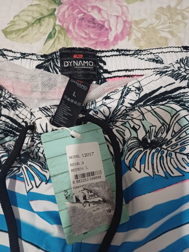 Renkli Baskılı Erkek Midi Yüzme Şortu - Görsel 2