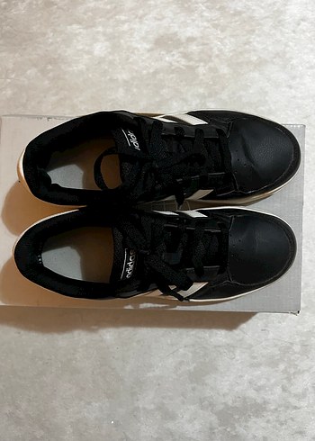 38 Beden Kadın Siyah Adidas Şeritli Spor Ayakkabı