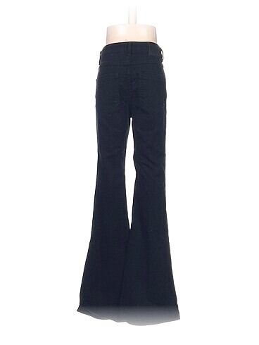 32 Beden Stradivarius Jean / Kot %70 İndirimli.