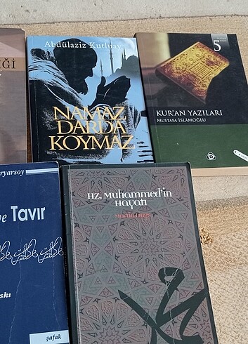  Beden Renk Dini kitaplar 
