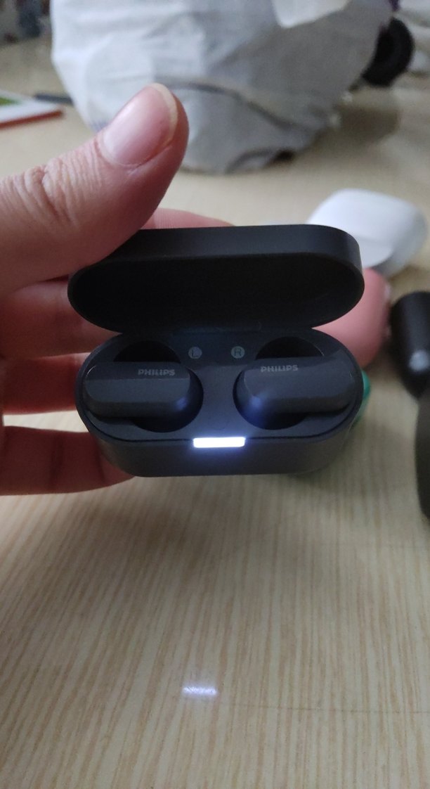 Philips Bluetooth kulaklık - Görsel 2