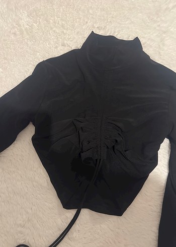 Kadın Siyah Yüksek Yakalı Crop Top - Görsel 2