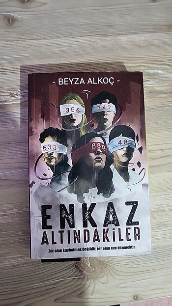 Enkaz altındakiler