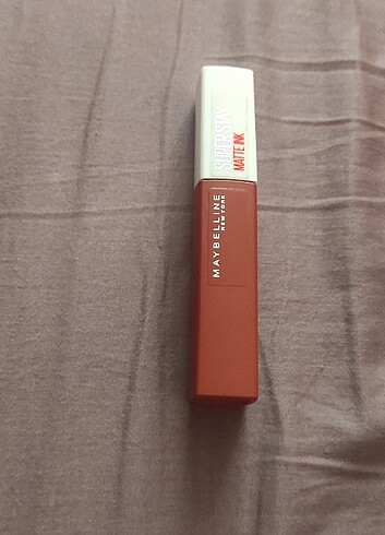 Beden kahverengi Renk Maybelline ruj 135 numara