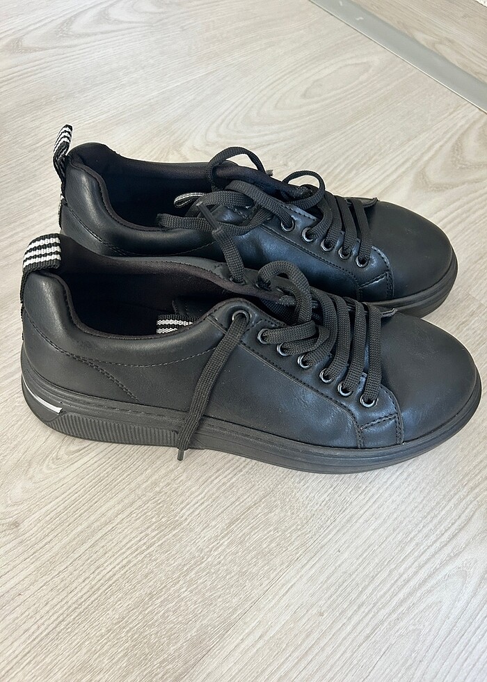 Paulmark 40 numara bayan ayakkabı - Görsel 2