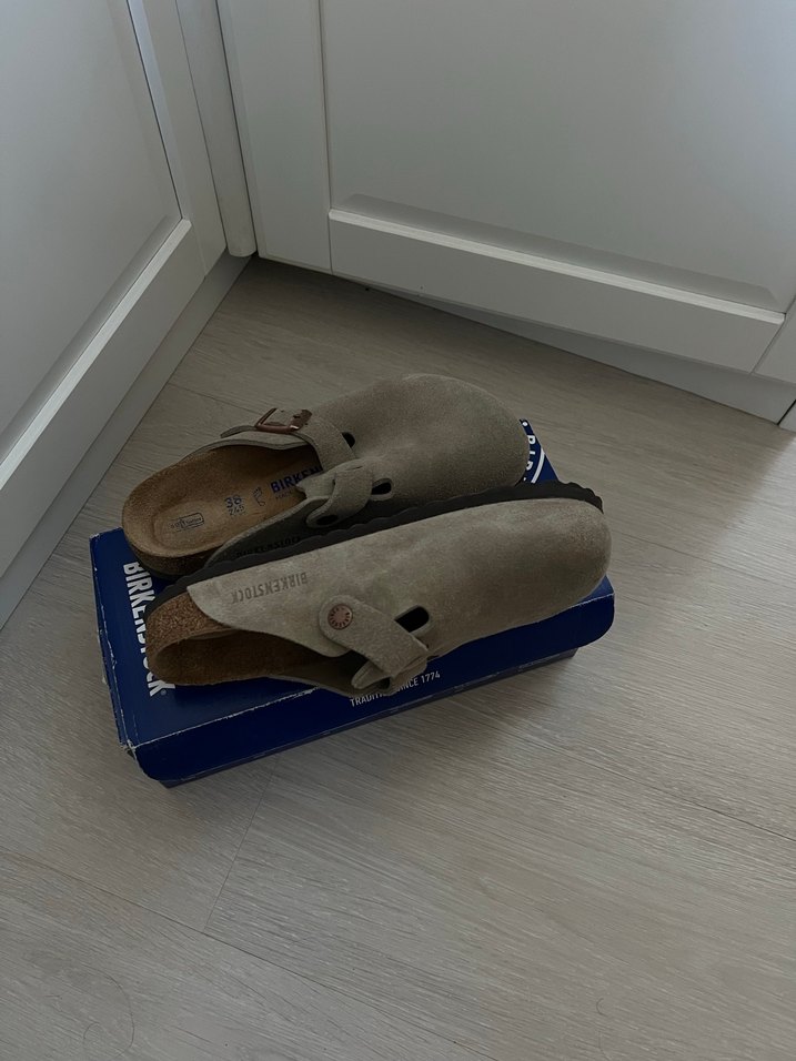 Gri Süet Tokalı Kadın Terlik - Görsel 3