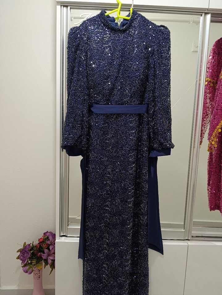 Kadın Lacivert boncuk işlemeli Uzun Kol abiye - Görsel 4