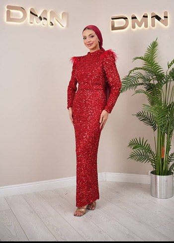 Uzun Kollu Kırmızı Parlak tesettür abiye - Görsel 2