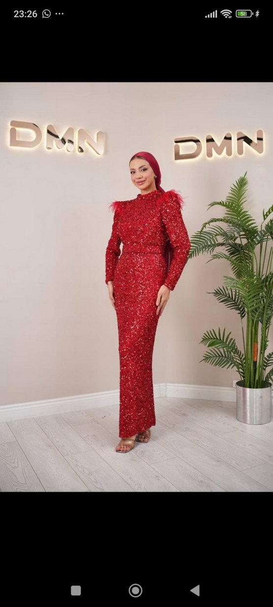 Uzun Kollu Kırmızı Parlak tesettür abiye - Görsel 2