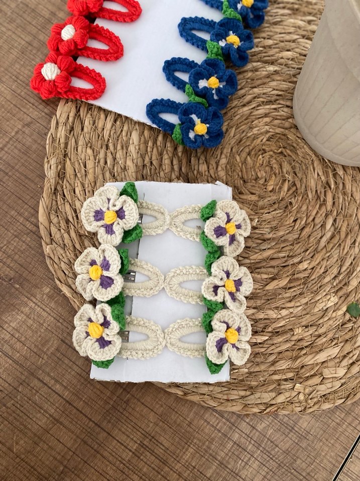 Renkli Örgü Çiçekli Çocuk Saç Tokası - Görsel 2