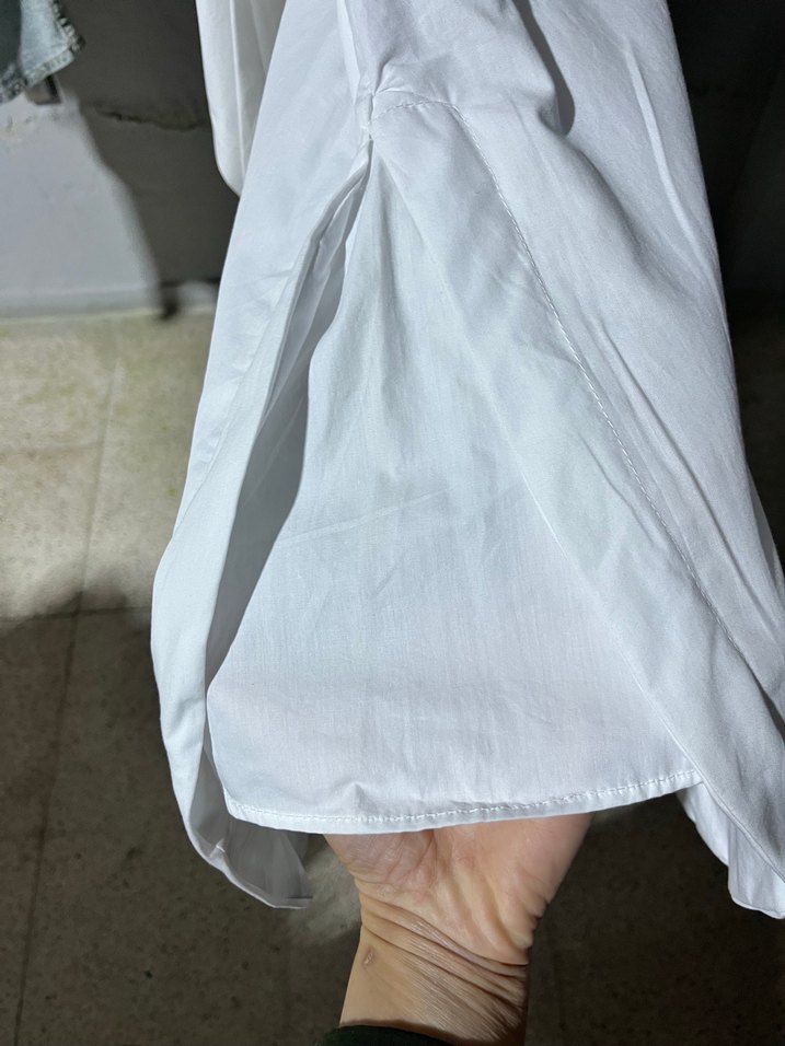 Kadın Beyaz Keten Gömlek Düğmeli Yakalı - Görsel 2