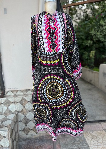 Boncuk Detaylı Renkli Bohem Uzun Elbise - Görsel 3