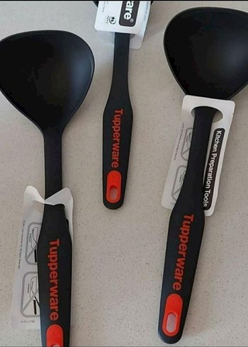 Tupperware Siyah Mutfak Kepçeleri