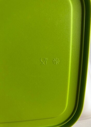 Beden Tupperware Alaska 1 litre