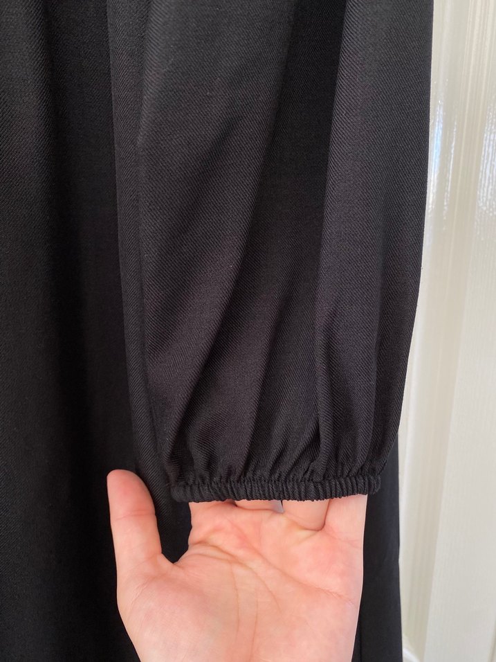 Siyah Örgü Detaylı Uzun Goth Elbise - Görsel 4