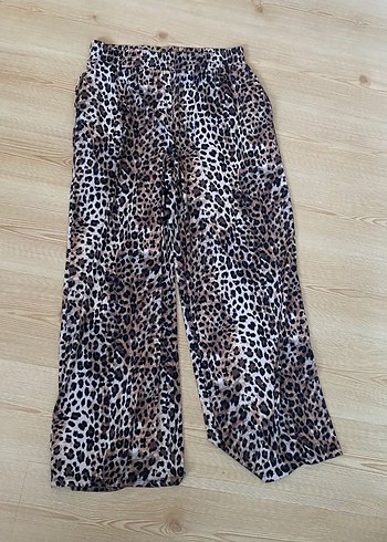 44 Beden Leopar Desenli Kemerli Kadın Pantolon