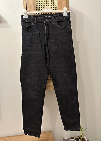 Siyah Midi Denim Kadın Jean