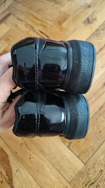 32 Beden siyah Renk Bağcıklı okul ayakkabısı