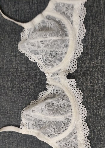 H&M Dantel Detaylı Beyaz Bohem Sütyen
