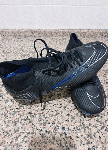 43 Beden siyah Renk Orjinal Nike krampon