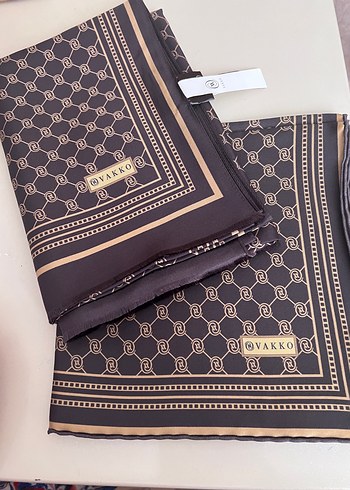 Vakko Kahverengi Desenli Kadın Şal - Görsel 4