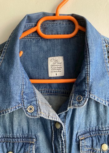 Kadın Mavi Denim Taşlı Gömlek S beden genç kızlar için - Görsel 3