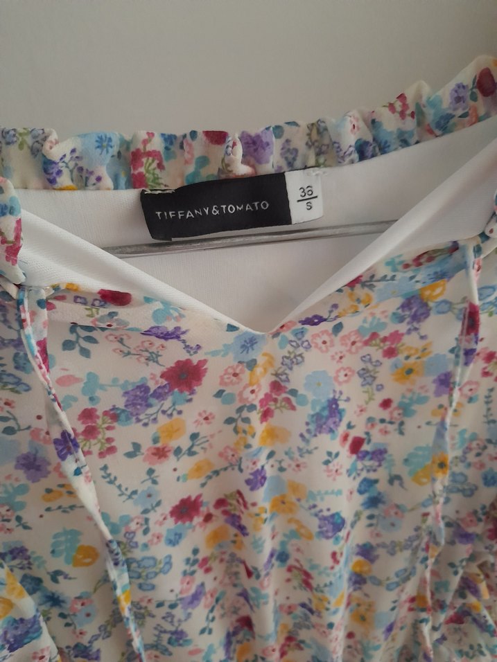 Çiçek Desenli elbise - Görsel 2