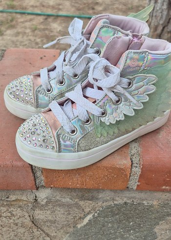 Skechers ürünü