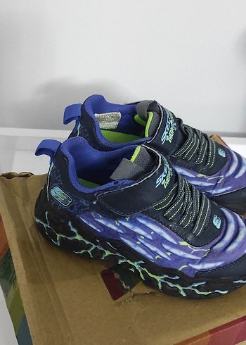 27 Beden mavi Renk skechers marka erkek Çocuk ayakkabi