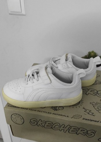 Puma Erkek Çocuk Beyaz Sneakers Cırtcırtlı 27 numara - Görsel 3