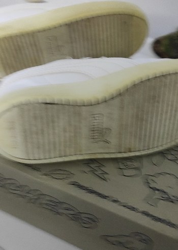 Puma Erkek Çocuk Beyaz Sneakers Cırtcırtlı 27 numara - Görsel 4