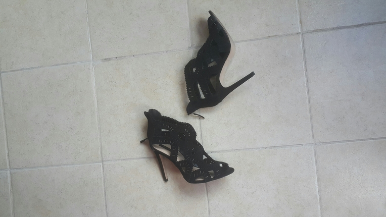 39 Beden siyah Renk topuklu ayakkabı 