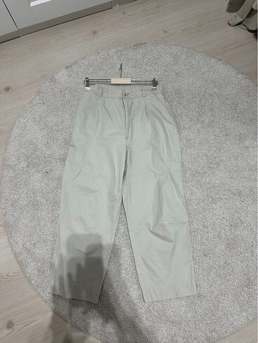 Stradivarius pantolon