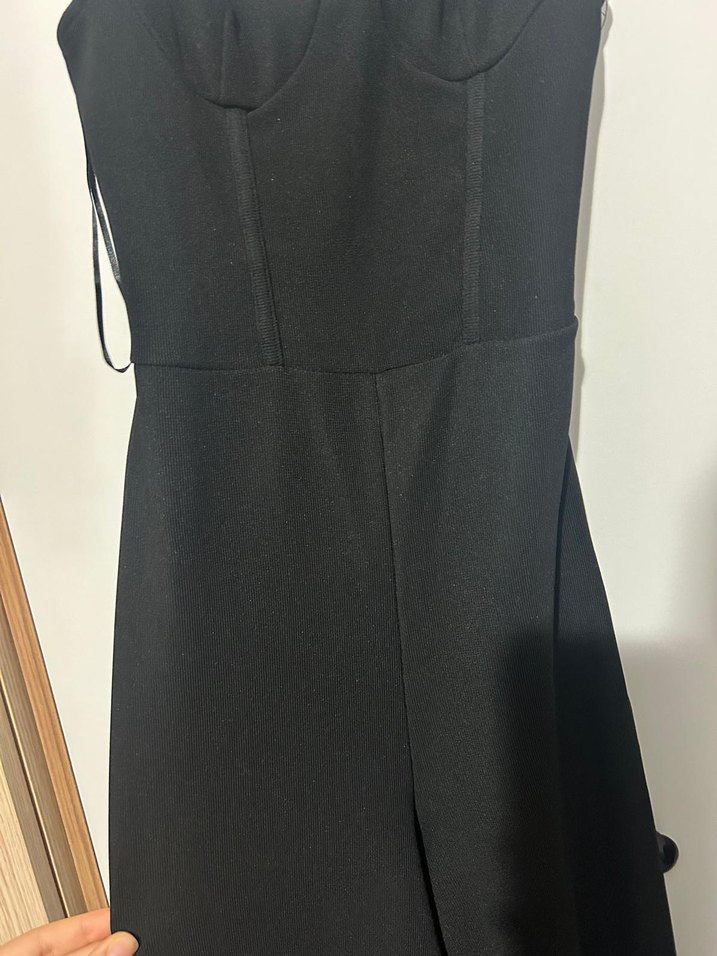 Kadın Siyah Askılı Tulum - Görsel 2